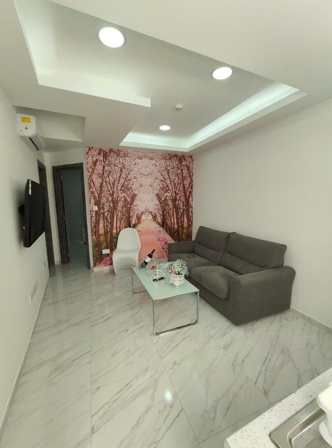 2 Brothers Apartment Limassol Luaran gambar